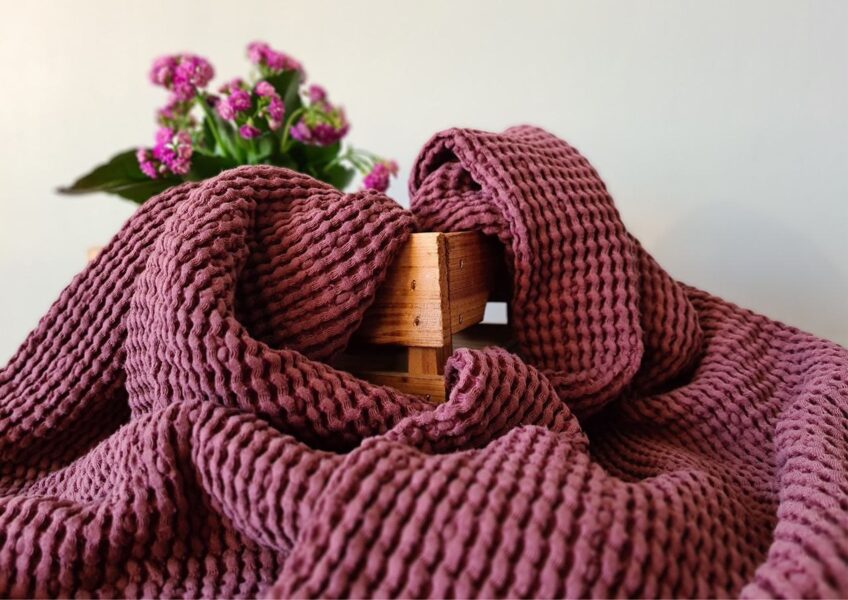 Gaiši baklažāna violets 400 g/m²